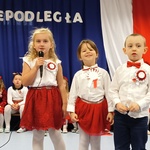 Dzieci z grupy Motylki na scenie