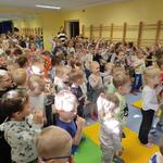 Przedszkolaki składają obietnicę